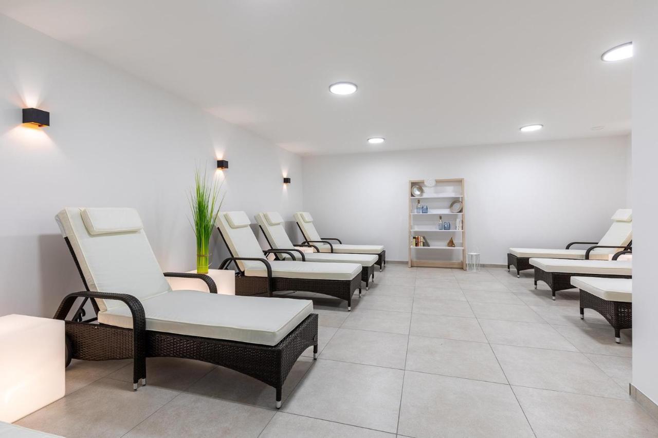 Aparthotel Ostseeallee Aparthotel Ostseeallee 3-19 บอลเทินฮาเกิน ภายนอก รูปภาพ
